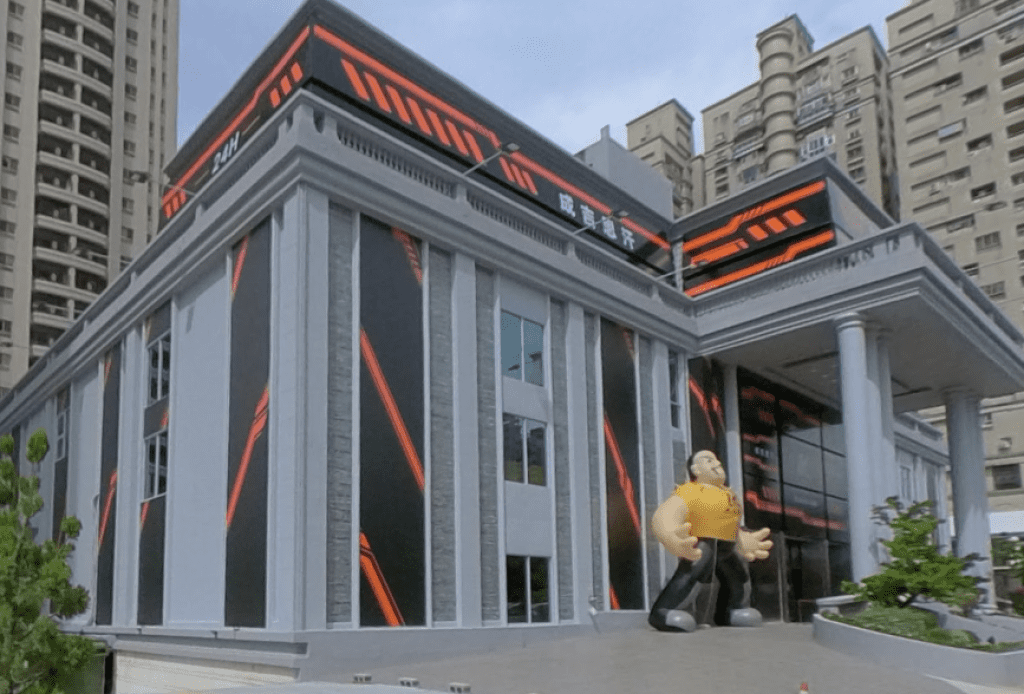 館長台中健身房女子重訓昏迷OHCA！ 消防隊員送醫急救