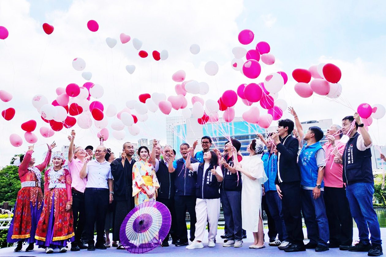 百年情緣繫湖心亭台中公園浪漫再現  台中市政府誠徵老照片共譜甜蜜記憶