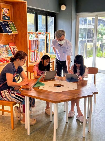 竹市辦理「家長數位知能指引」課程廣受好評！　邱臣遠代理市長：攜手父母共創智慧教育新局