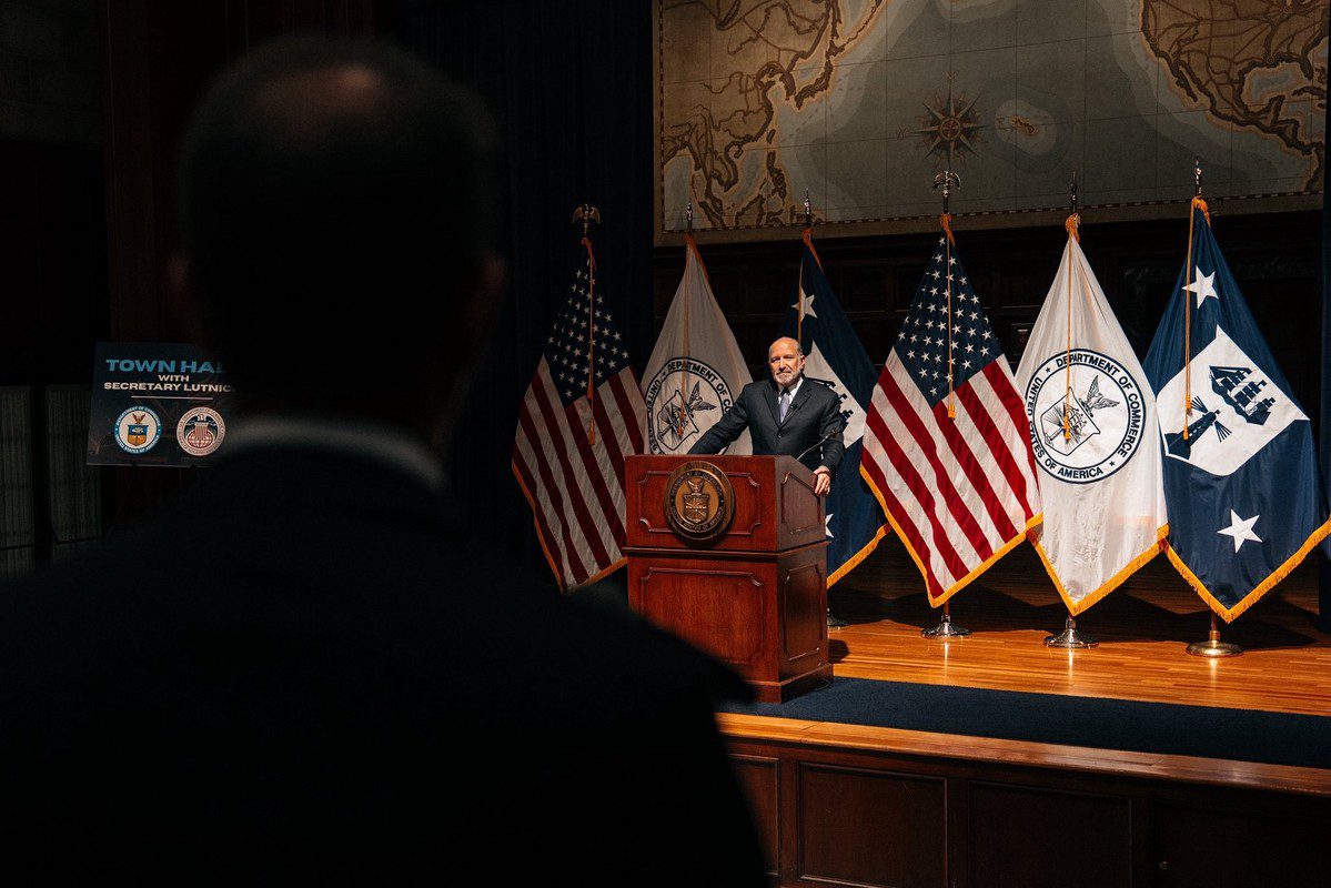 對等關稅多邊角力！美國商務部長：美台將達成重大協議