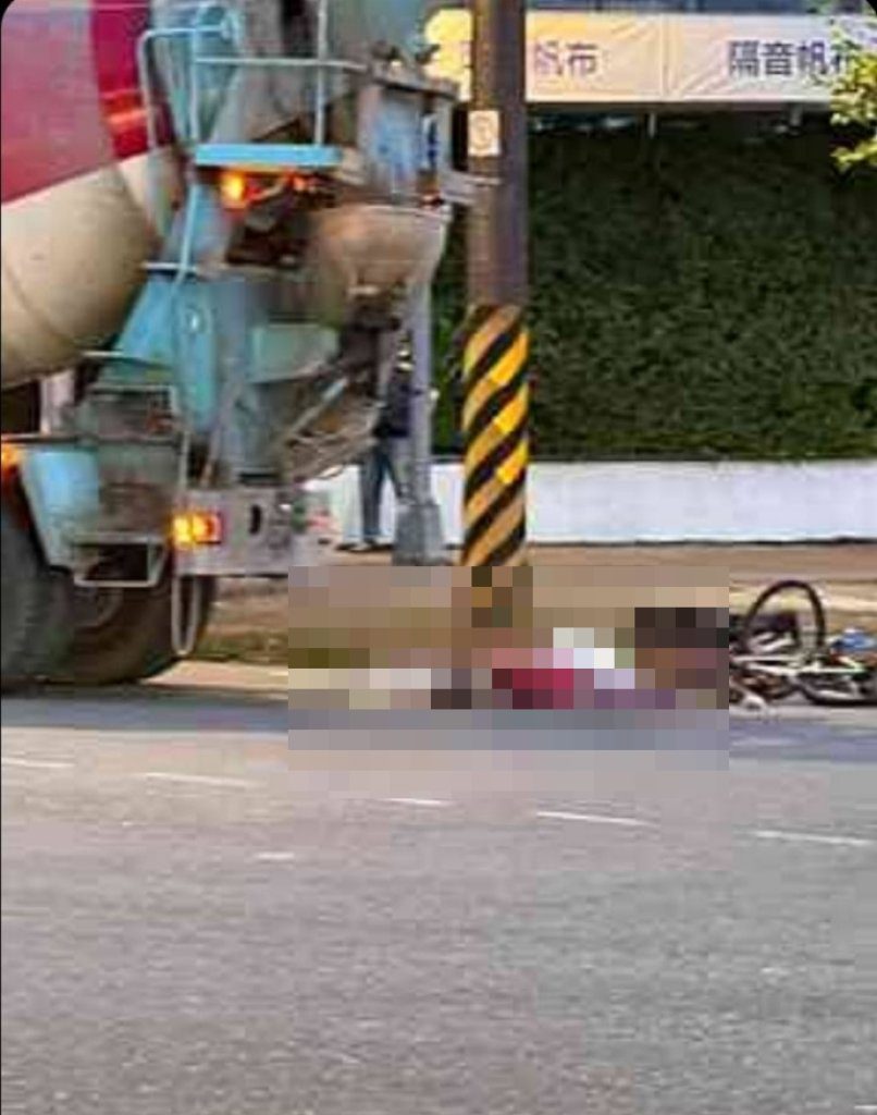 北市南港驚悚車禍！水泥車右轉撞擊自行車　69歲婦人當場身亡