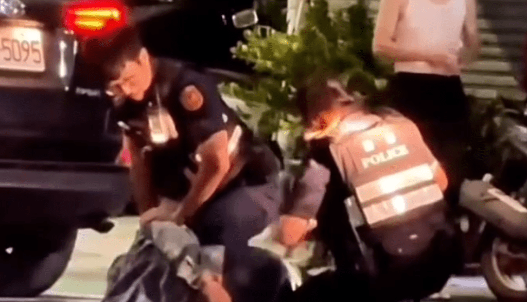 虎尾男子持毒拒檢　員警合力壓制