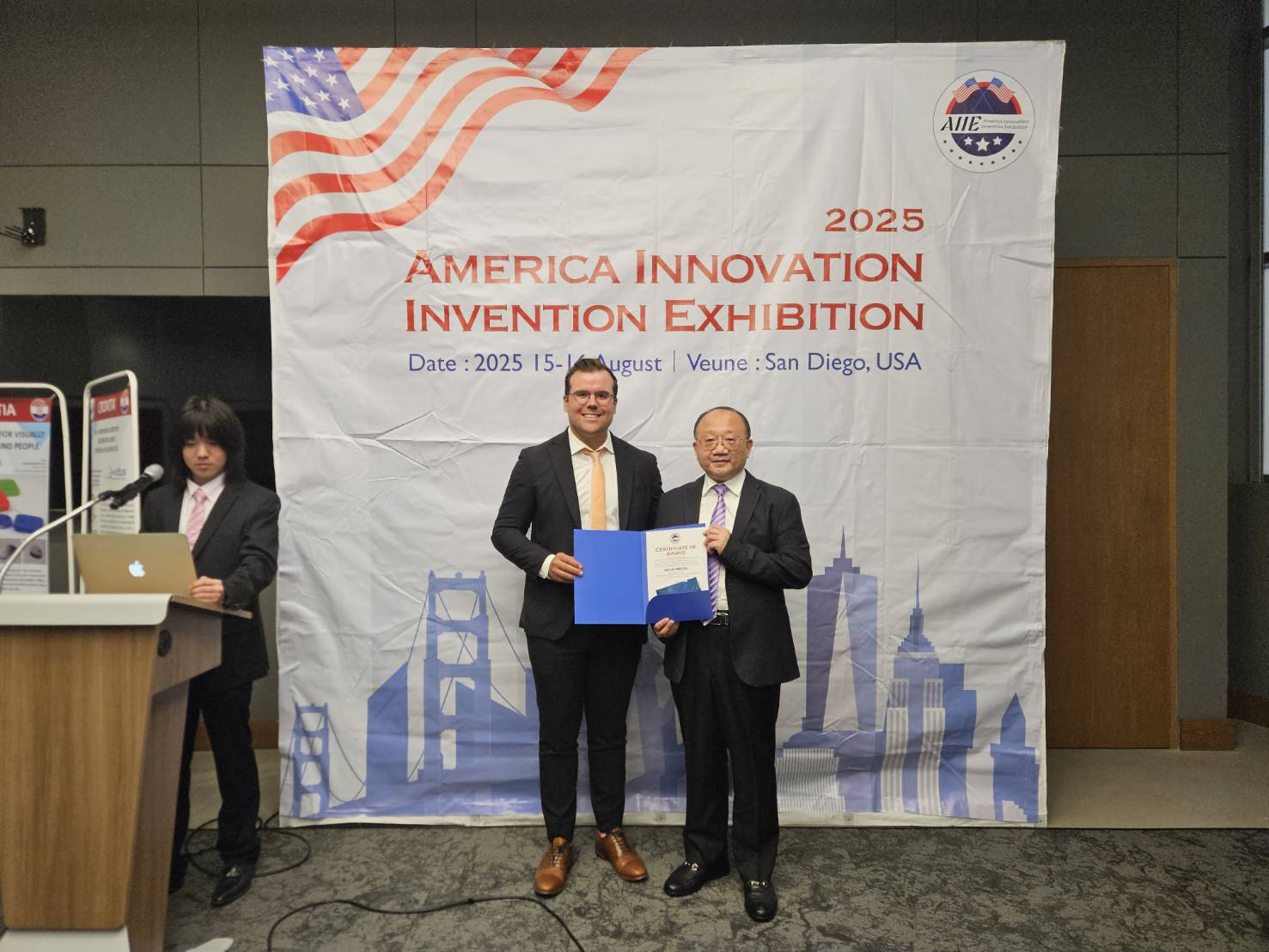 台灣科研實力發光 龍華科大勇奪美國金牌獎 台灣科研實力發光 龍華科大勇奪美國金牌獎