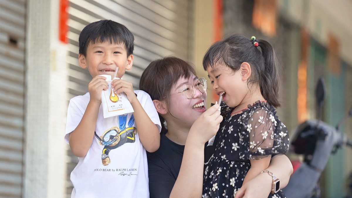 滴雞精市場競爭激烈 透明來源與真材實料成關鍵 滴雞精市場競爭激烈 透明來源與真材實料成關鍵