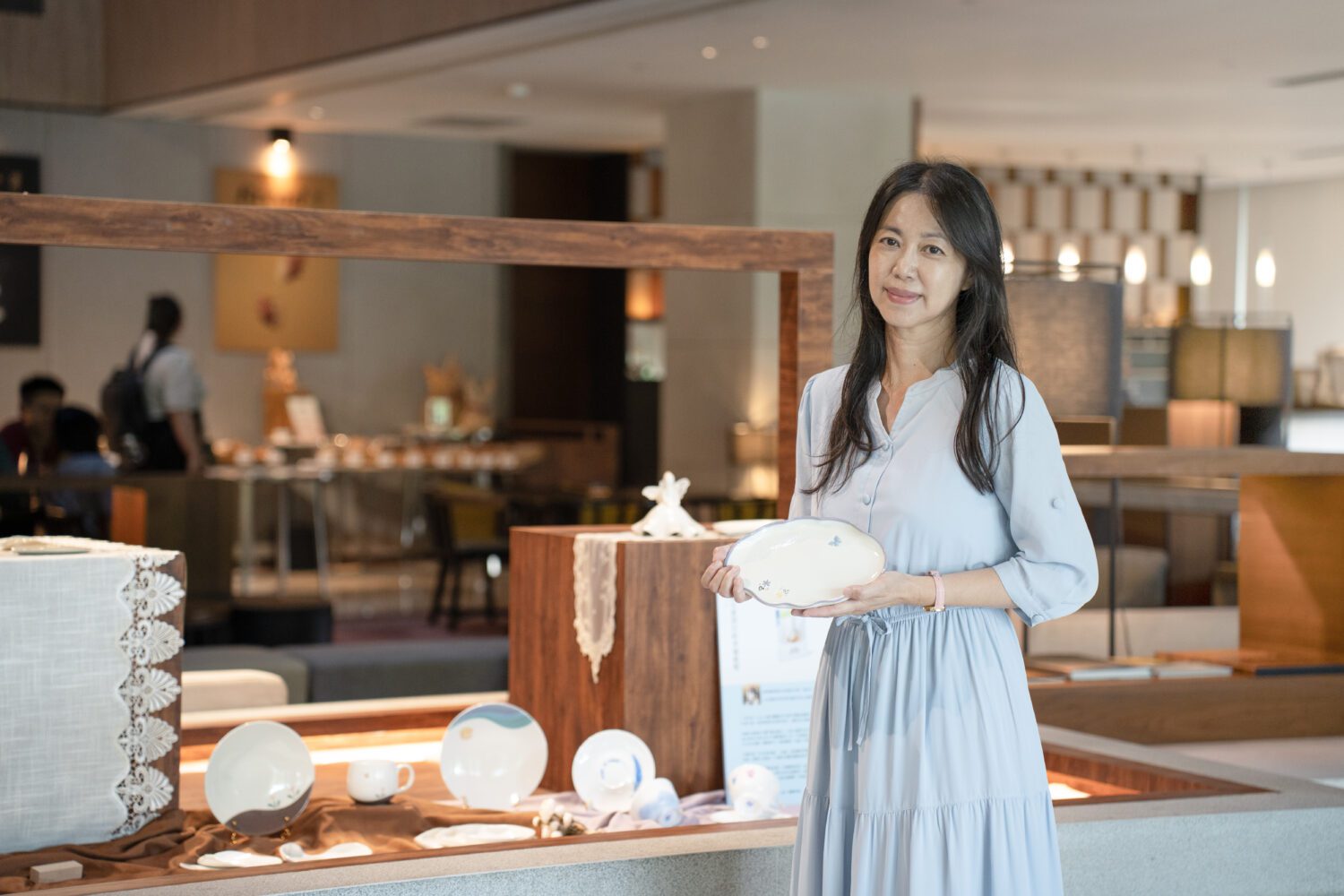 大員皇冠假日酒店攜手在地藝術家 八週年藝文活動雙展齊發