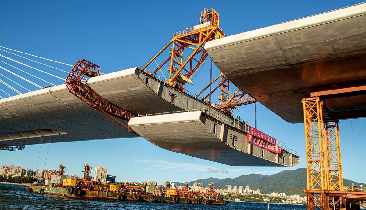 淡江大橋全橋合龍　賴清德：國家新地標、交通新願景