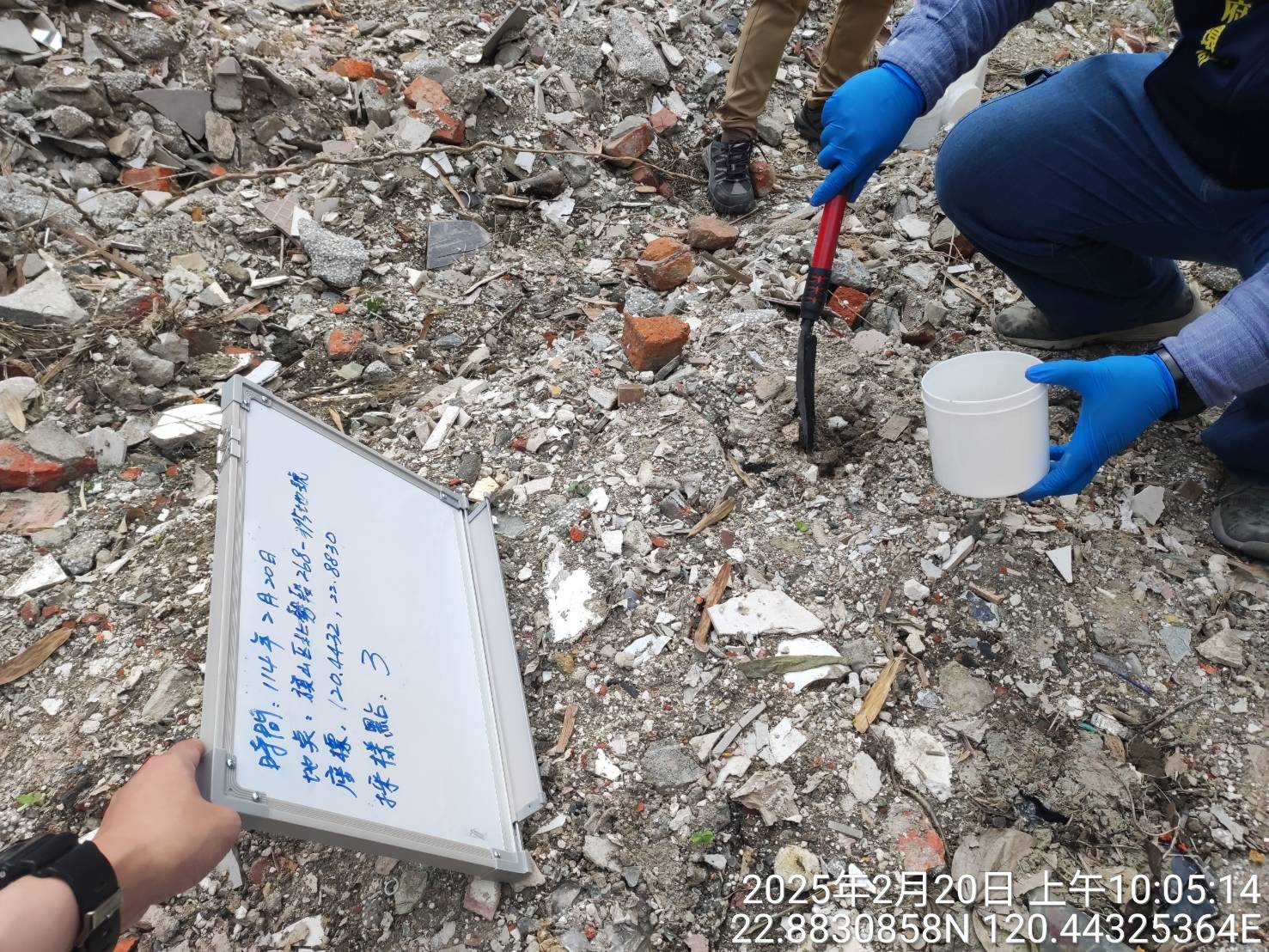 高市中正地下道東向外側快車道封閉11小時 搶修抽水機管線