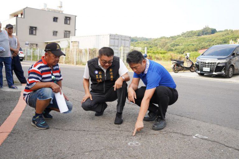 竹北鳳岡路五段、蓮花路老化龜裂　縣府列優先改善力拚年底前完工