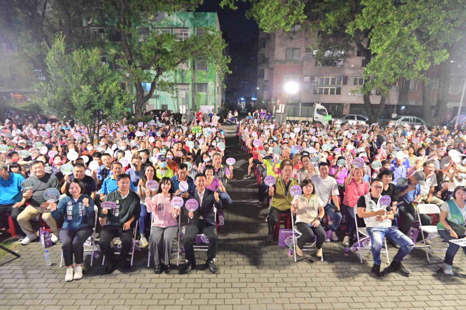 許智傑北高設總部 聲勢後勢看漲 許智傑北高設總部 聲勢後勢看漲