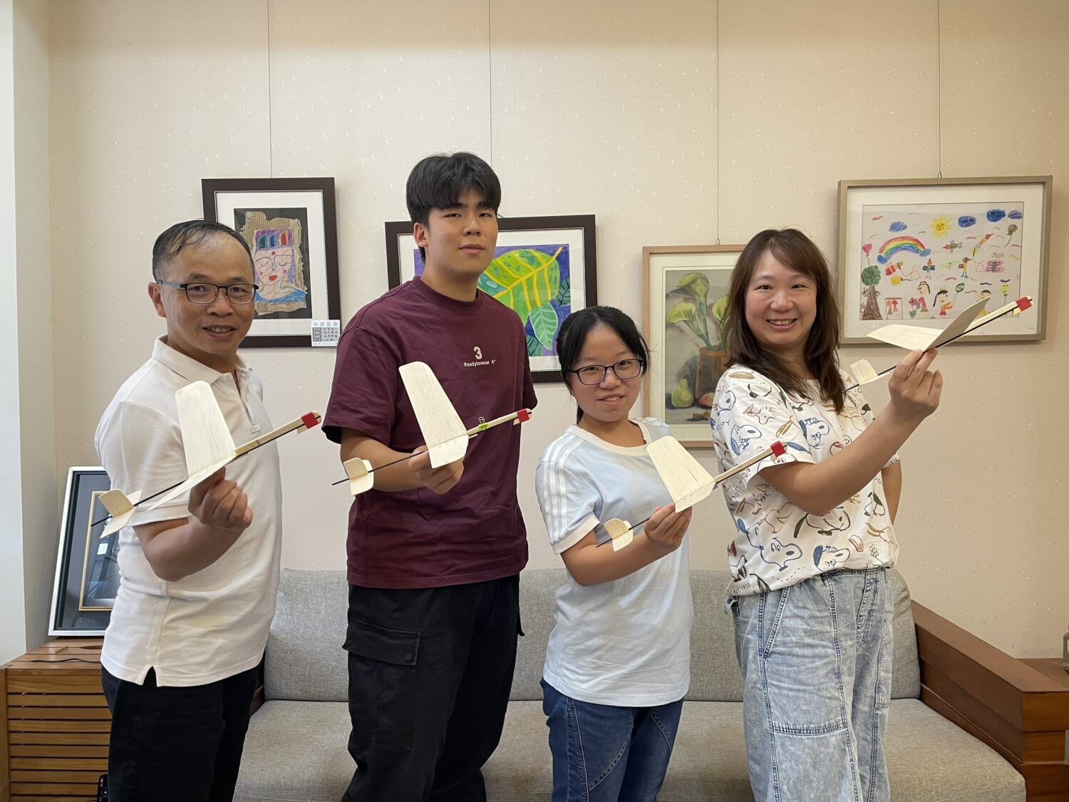 暨大附中勇奪GLS2025國際科學競賽第二名