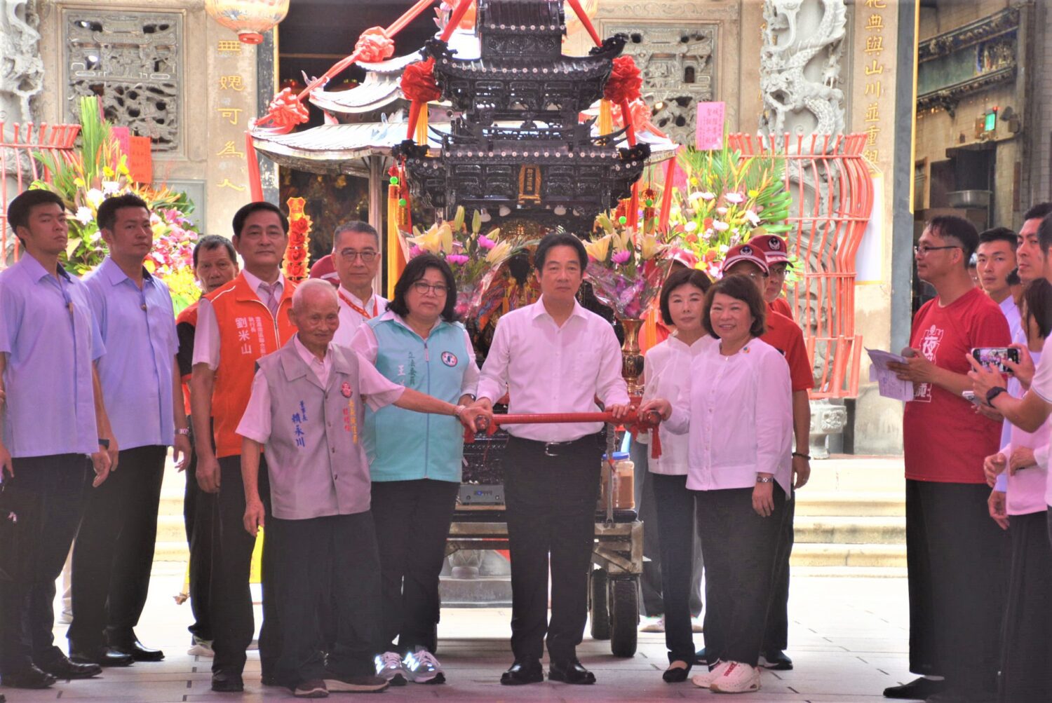 9尊城隍神駕齊聚諸羅　遶境夜巡共佑國泰民安