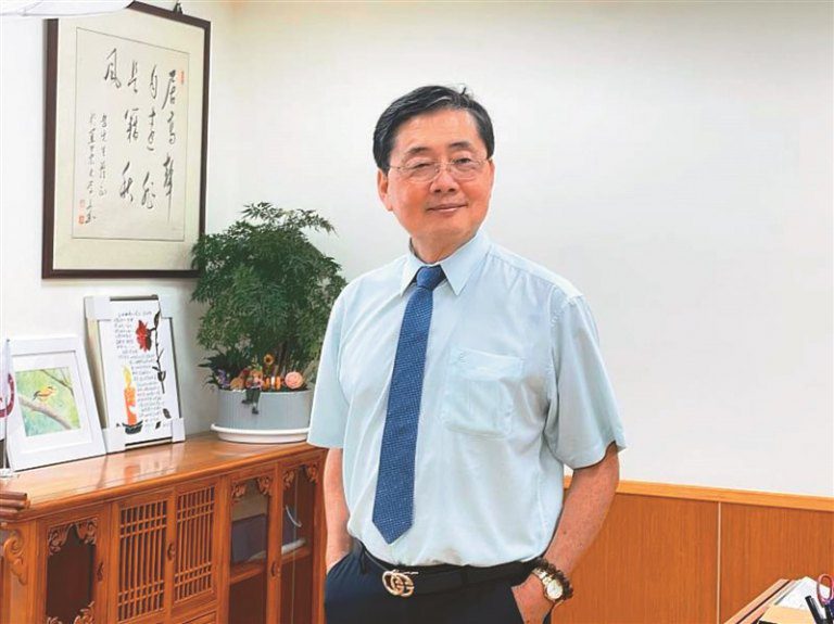 佛大校長趙涵㨗　榮登世界前2%頂尖科學家殊榮