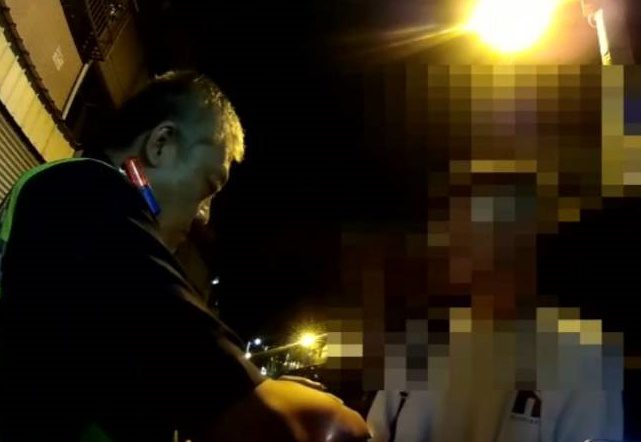 男子鬼祟躲於巷內暗處         南屯警查出通緝犯身份