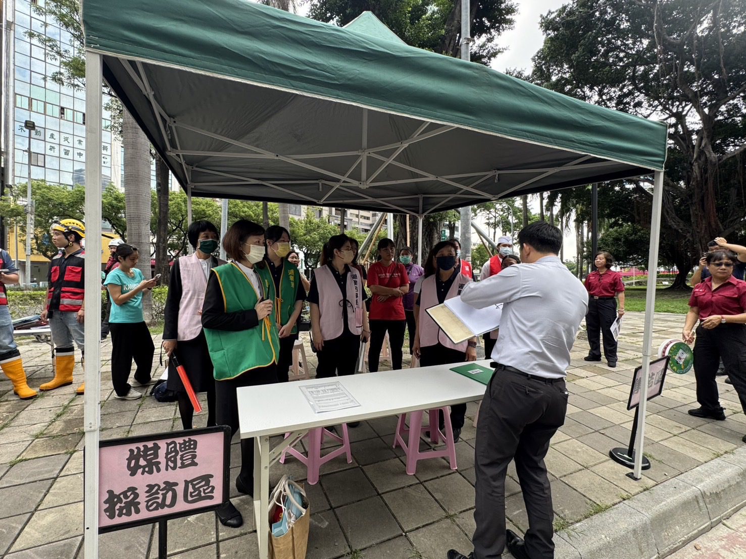 新興消防分隊聯手高雄商旅防災實戰演練   提升旅宿防災能力