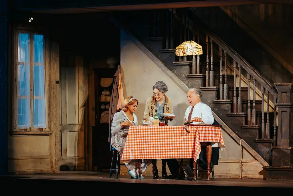 NTT勇源歌劇合唱團挑戰  反派男團為弄臣添戲