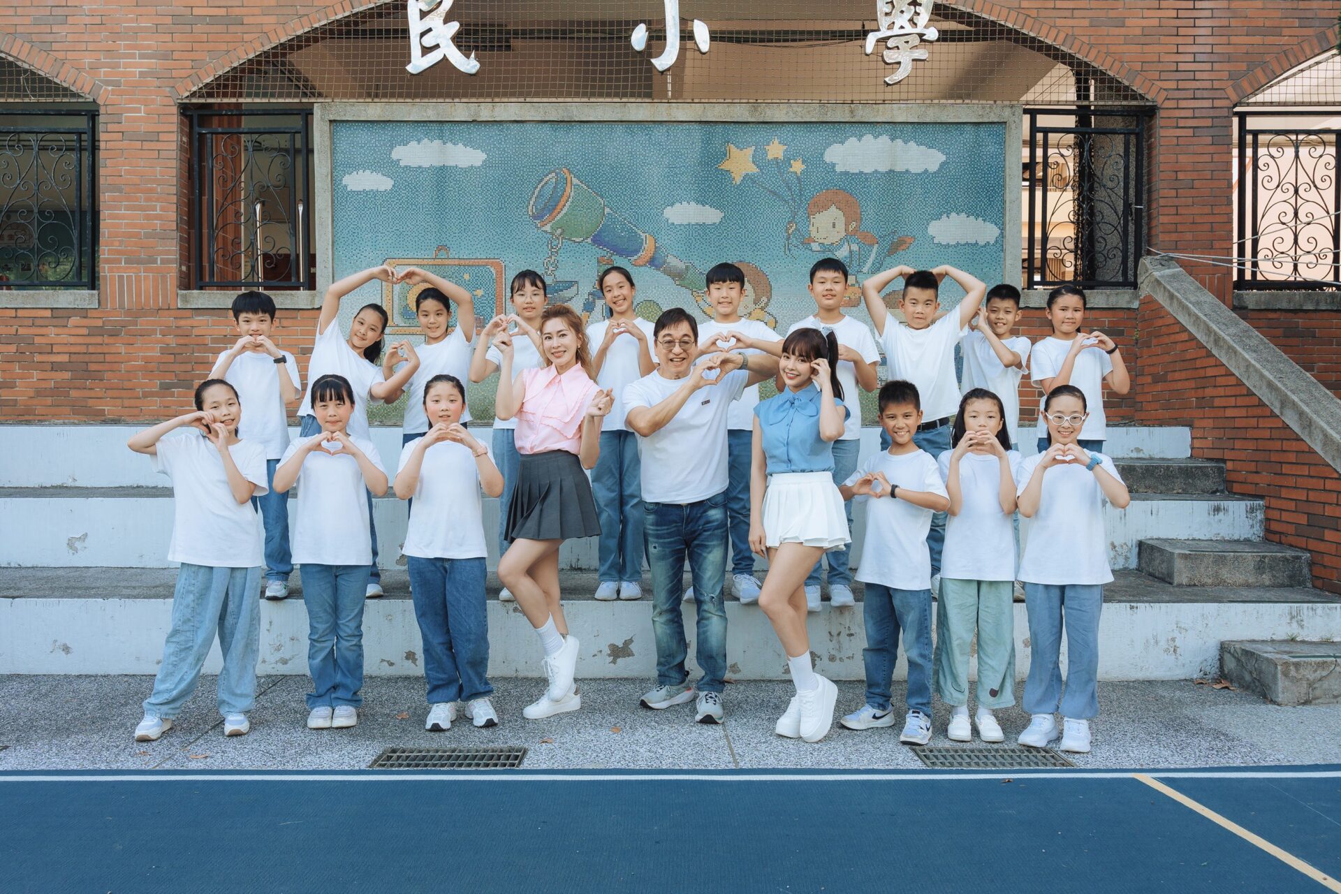 張棋惠 徐凱希獻唱教師節單曲〈Sunper Teacher〉合體李濤＋三玉國小合唱團 教師節最暖合唱陣容