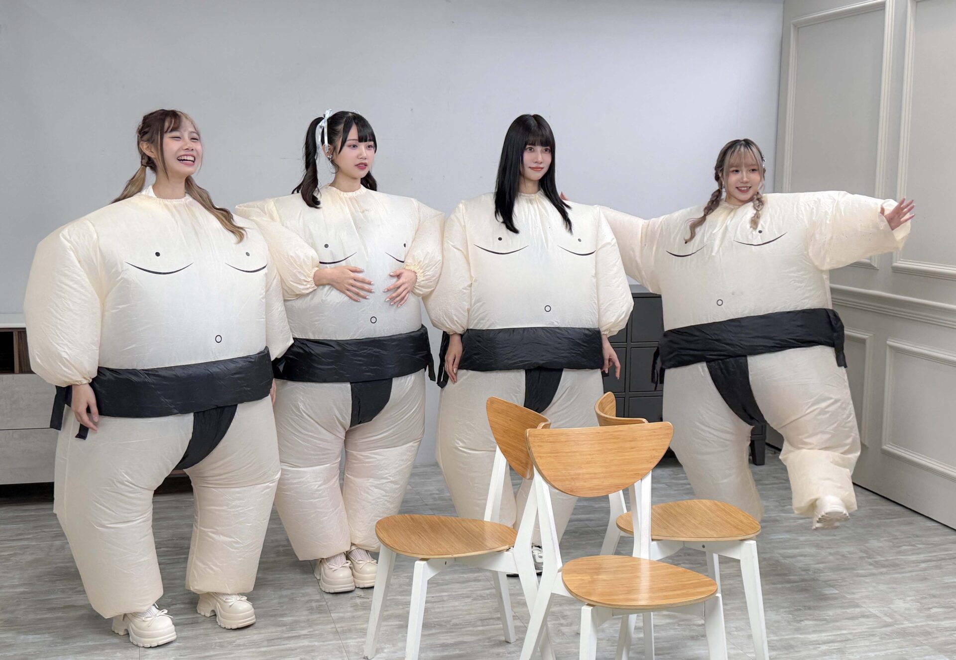 阿部瑪利亞全力護航恐怖遊戲 相撲裝跳舞寵爆 AKB48 Team TP