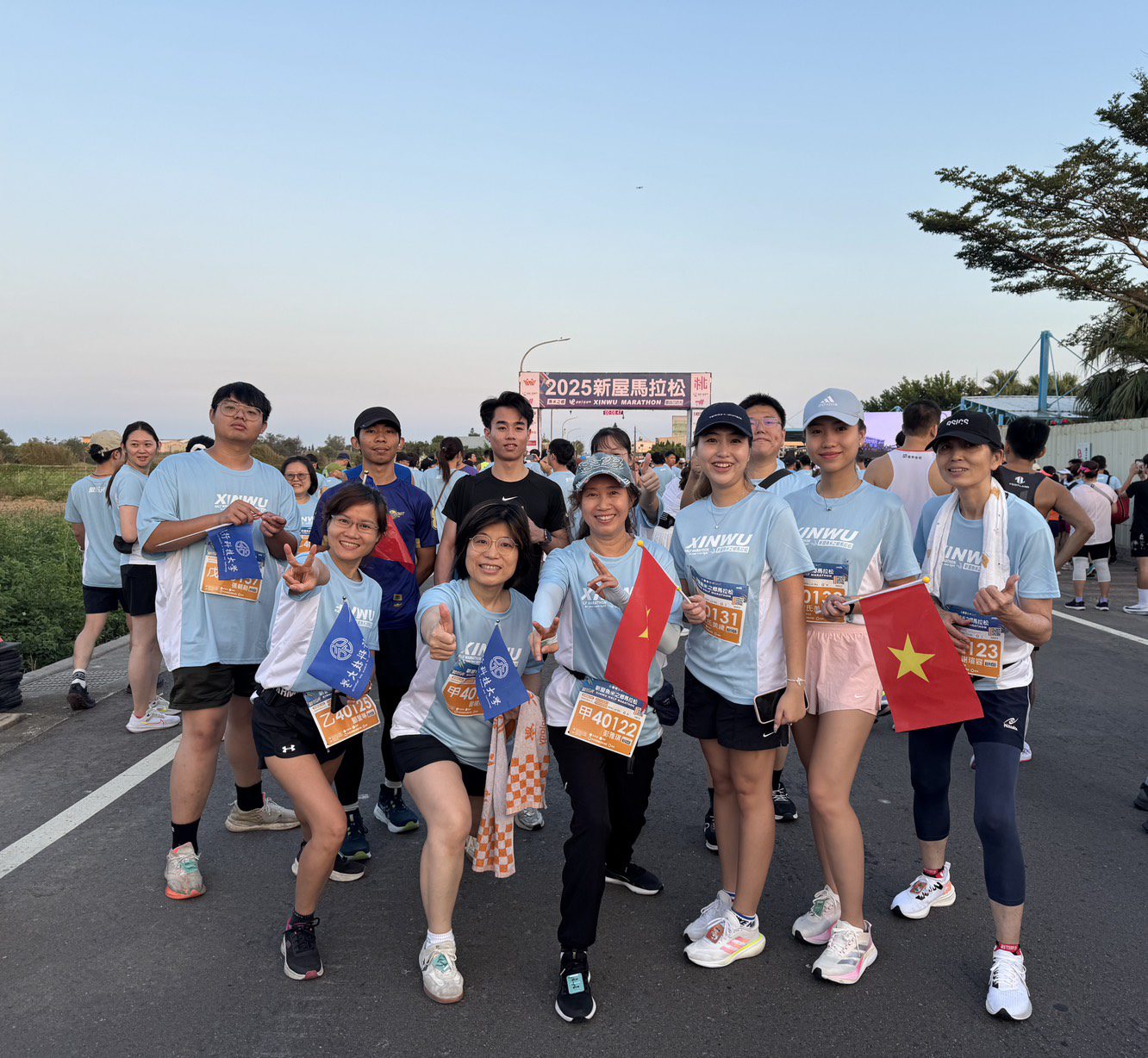 不一樣的教師節！健行科大跨國師生參加新屋馬拉松 表達對師長的敬意
