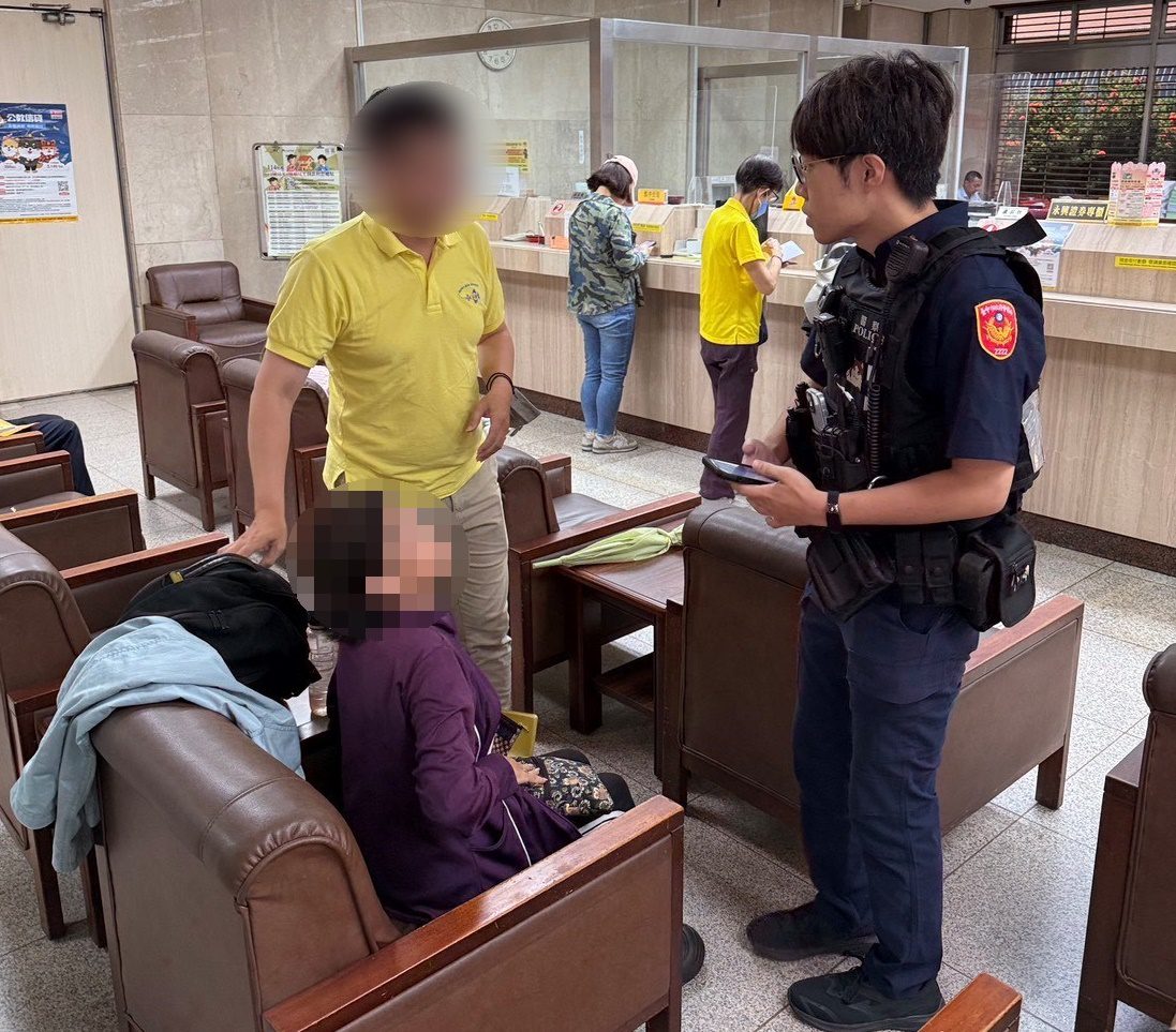 退休婦誤信假投資真詐財            育才警阻詐一百卅五萬元