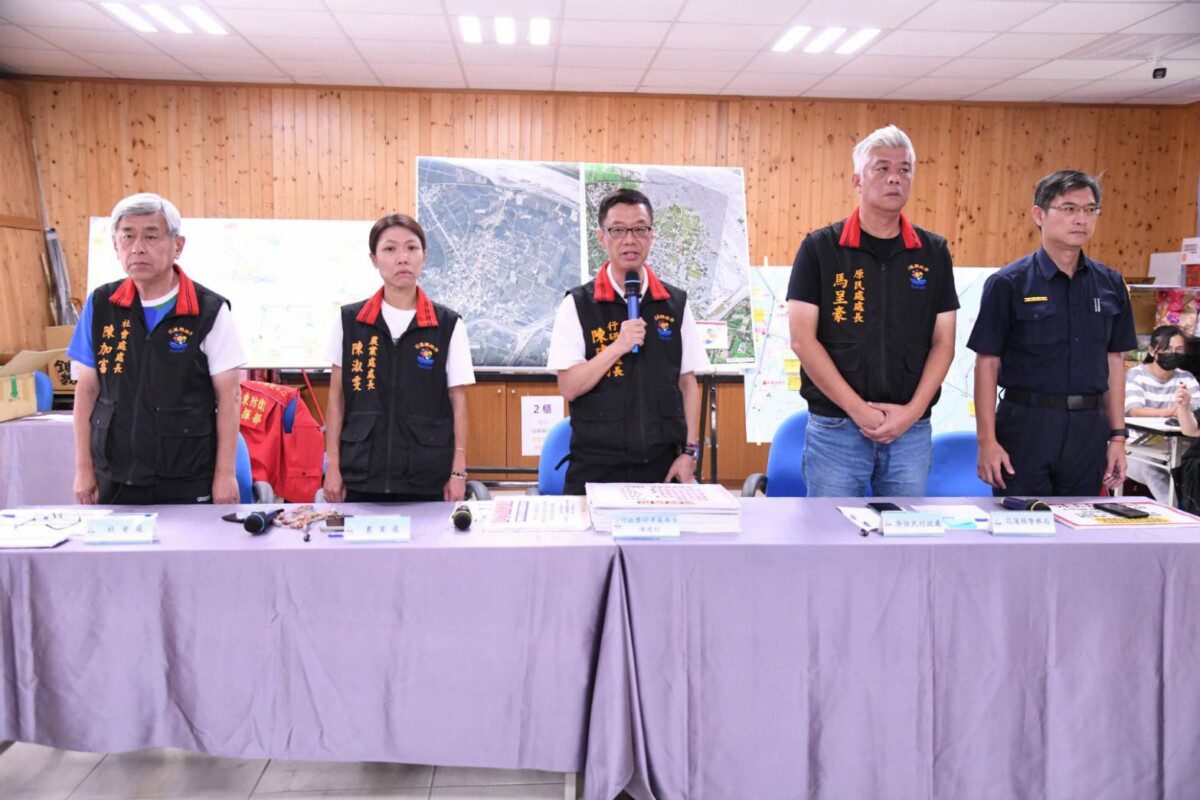 花蓮縣府說明救災進度 明起發放5萬慰問金