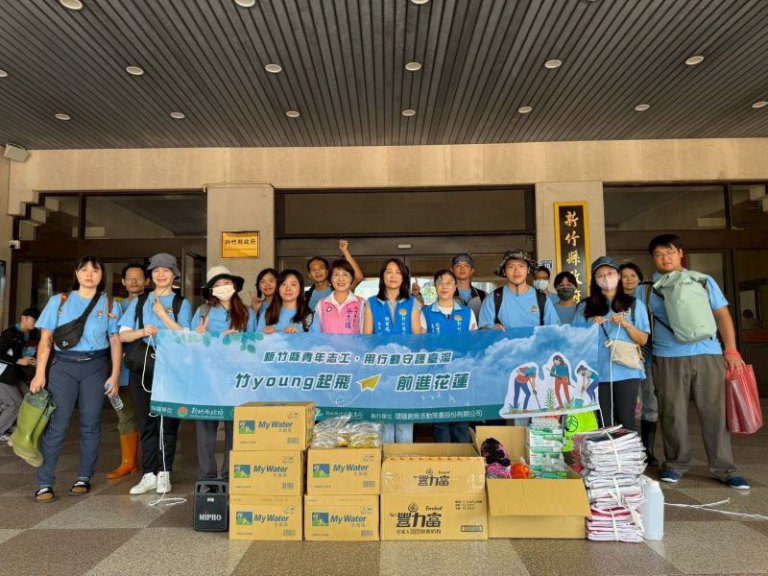 竹縣青年志工化身「鏟子超人」　 中秋連假助花蓮光復校園災復