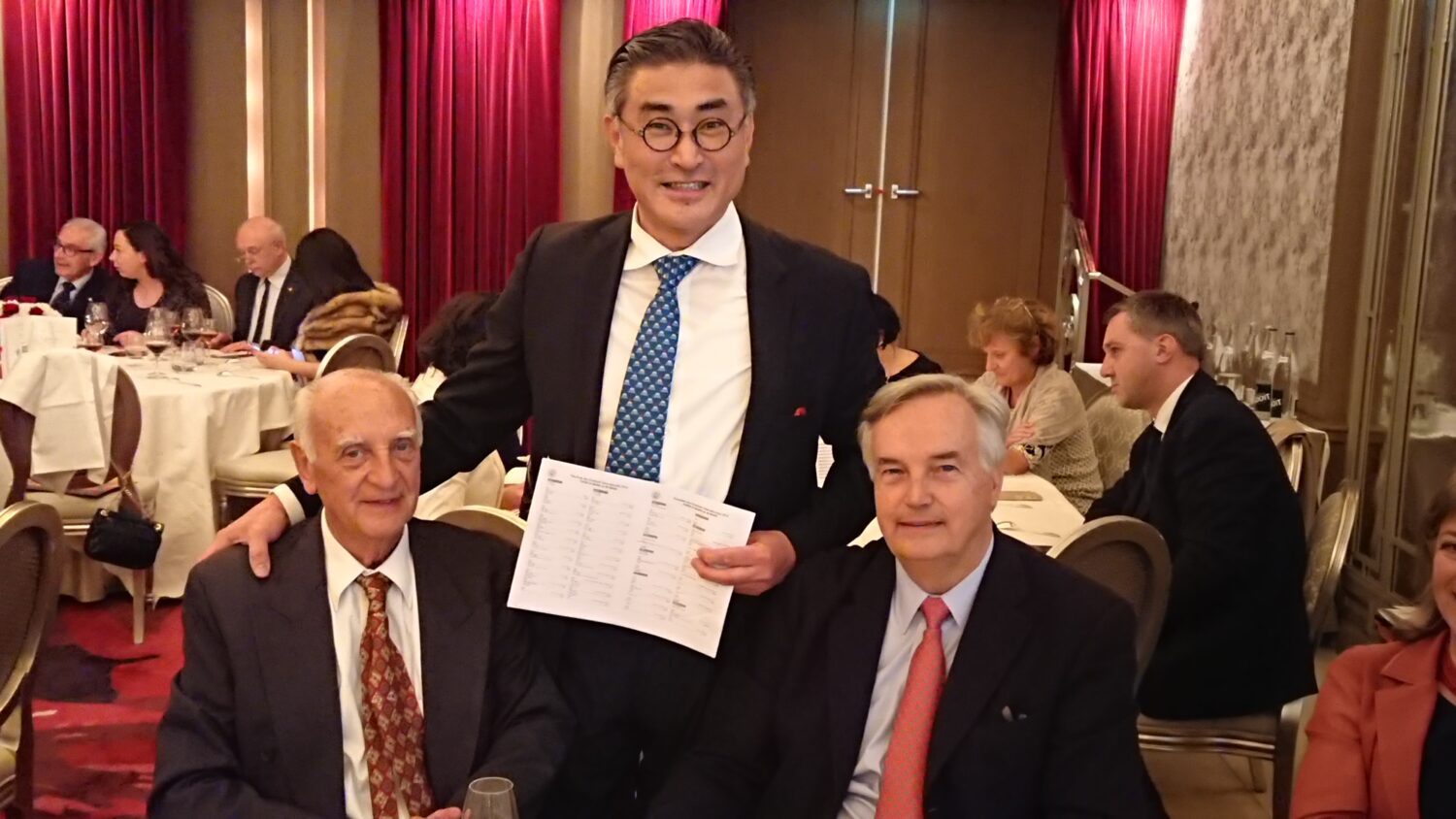 陳千浩攜手農村酒莊 推出《淬》黑砂糖燒酎榮獲烈酒界奧斯卡金牌