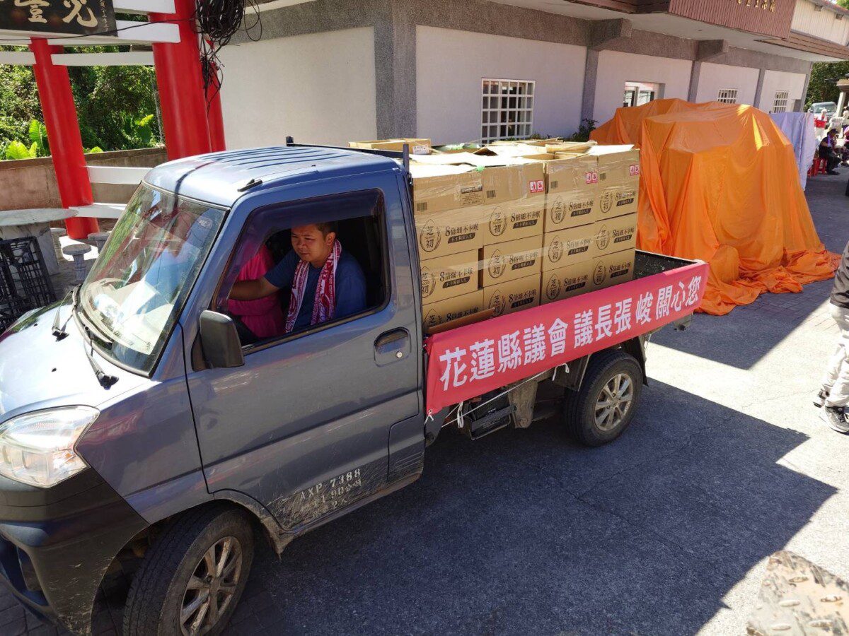 災後中秋送暖　富味鄉捐贈25,000顆月餅陪光復鄉親走出泥濘