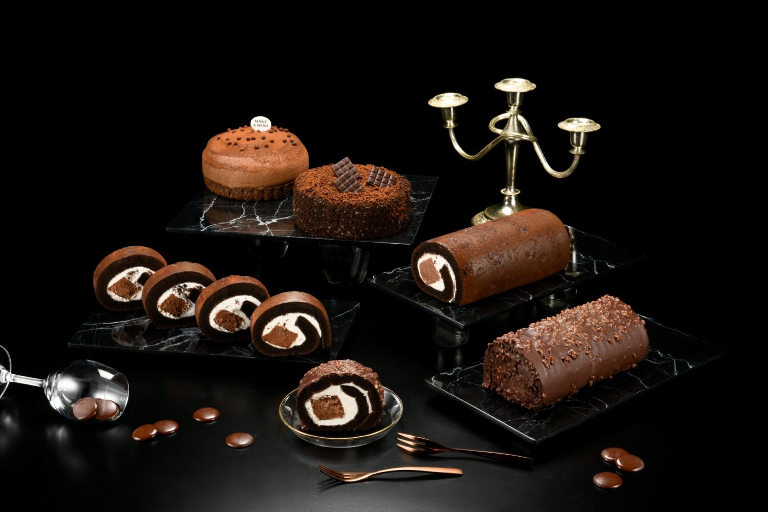 每日限量200條!亞尼克「厄瓜多爾脆皮黑巧克力生乳捲」奢華登場 每日限量200條!亞尼克「厄瓜多爾脆皮黑巧克力生乳捲」奢華登場