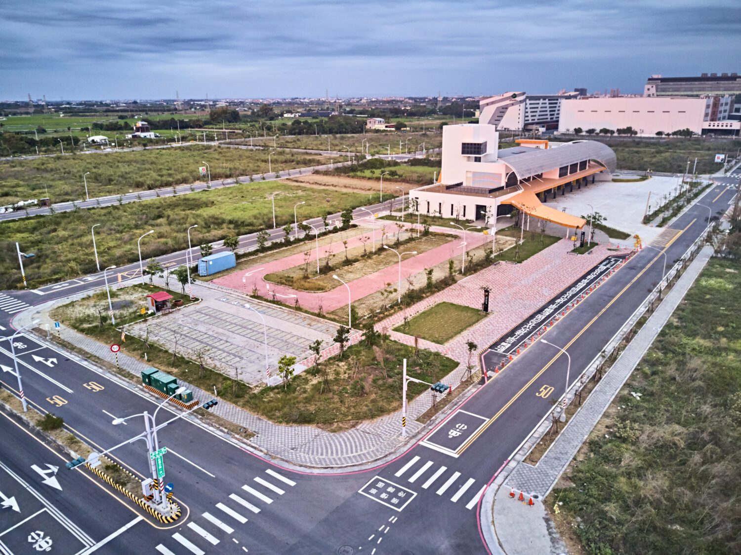 南市府辦理114年第2次市地重劃區抵費地標售 歡迎踴躍參與投標 南市府辦理114年第2次市地重劃區抵費地標售 歡迎踴躍參與投標