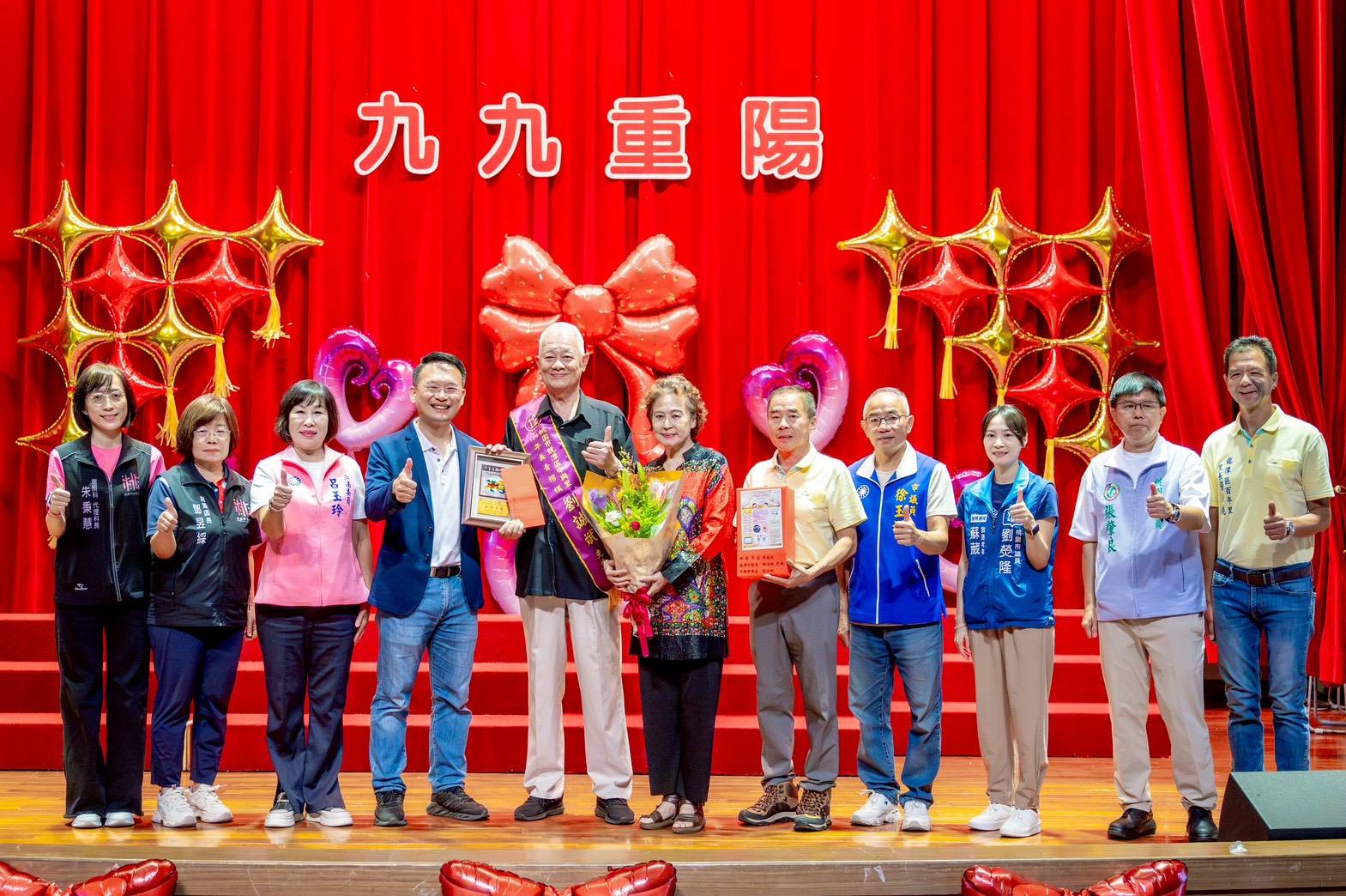 龍潭長青楷模40年捐血逾12萬cc 蘇俊賓肯定其無私奉獻