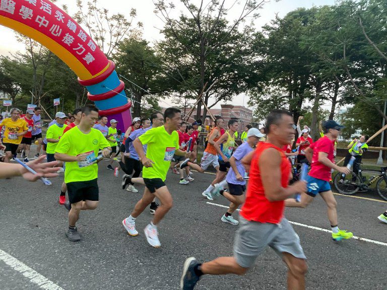 高榮三五週年院慶 千人齊聚世運場路跑 高榮三五週年院慶 千人齊聚世運場路跑
