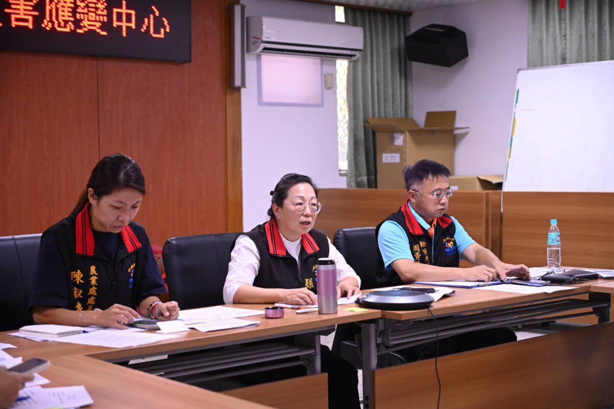 非洲豬瘟防疫會議 徐榛蔚縣長提出四大訴求籲中央兼顧防疫與產業生計 非洲豬瘟防疫會議 徐榛蔚縣長提出四大訴求籲中央兼顧防疫與產業生計