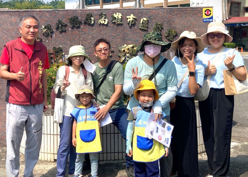 漾新聞|溪洲國小至旗山監理站認識標號誌 漾新聞|溪洲國小至旗山監理站認識標號誌