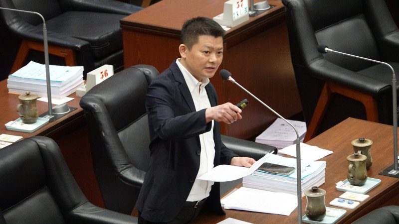 漾新聞|曾俊傑籲第一殯增設樹灑葬區 讓市區民眾就近選擇環保葬 漾新聞|曾俊傑籲第一殯增設樹灑葬區 讓市區民眾就近選擇環保葬