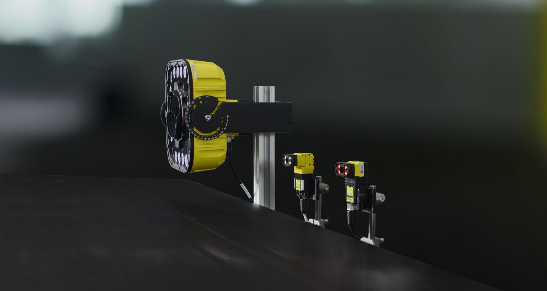 Cognex 推出 Solutions Experience (SLX) 物流產品組合 Cognex 推出 Solutions Experience (SLX) 物流產品組合