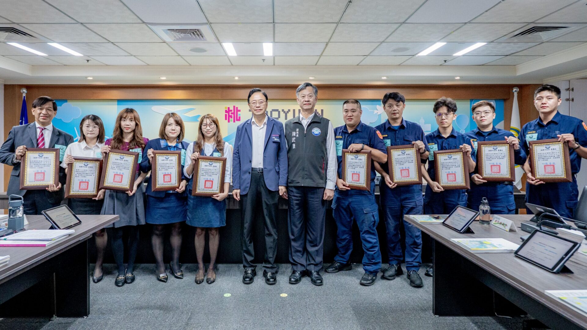 成功擋下逾4千萬詐騙!張善政表揚15有功人員 盼打造「無詐城市」 成功擋下逾4千萬詐騙!張善政表揚15有功人員 盼打造「無詐城市」