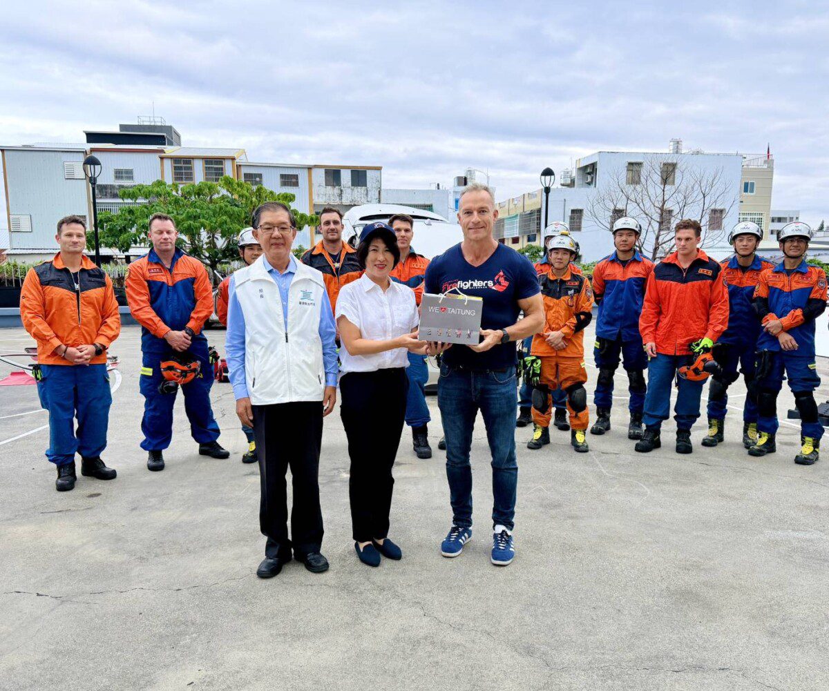 臺澳消防英雄齊聚臺東 深化山域車禍救援技術 展現臺東消防精實戰力 臺澳消防英雄齊聚臺東 深化山域車禍救援技術 展現臺東消防精實戰力