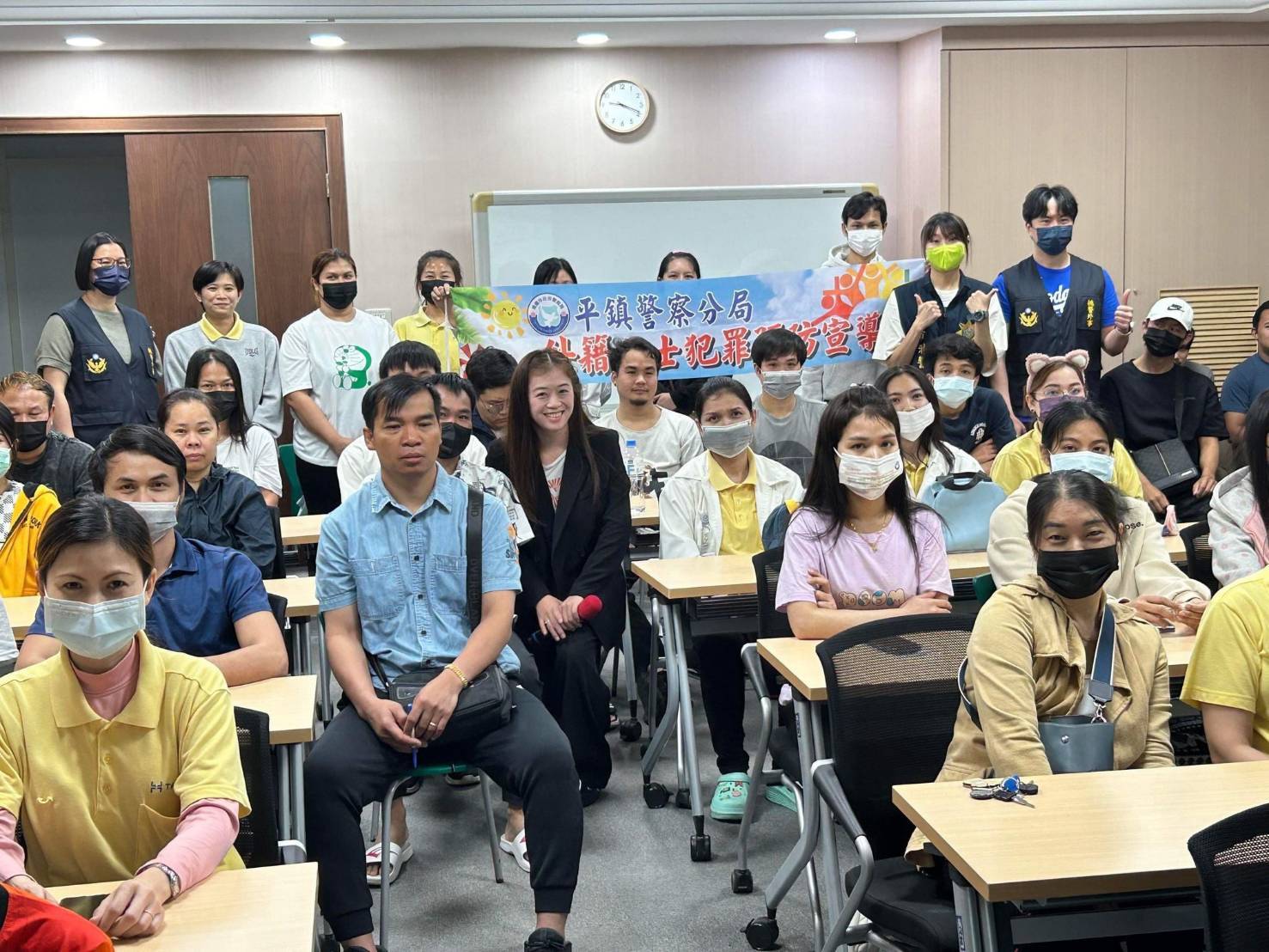 外籍車手增加!平鎮警強化法治宣導 籲移工勿淪詐團共犯 外籍車手增加!平鎮警強化法治宣導 籲移工勿淪詐團共犯