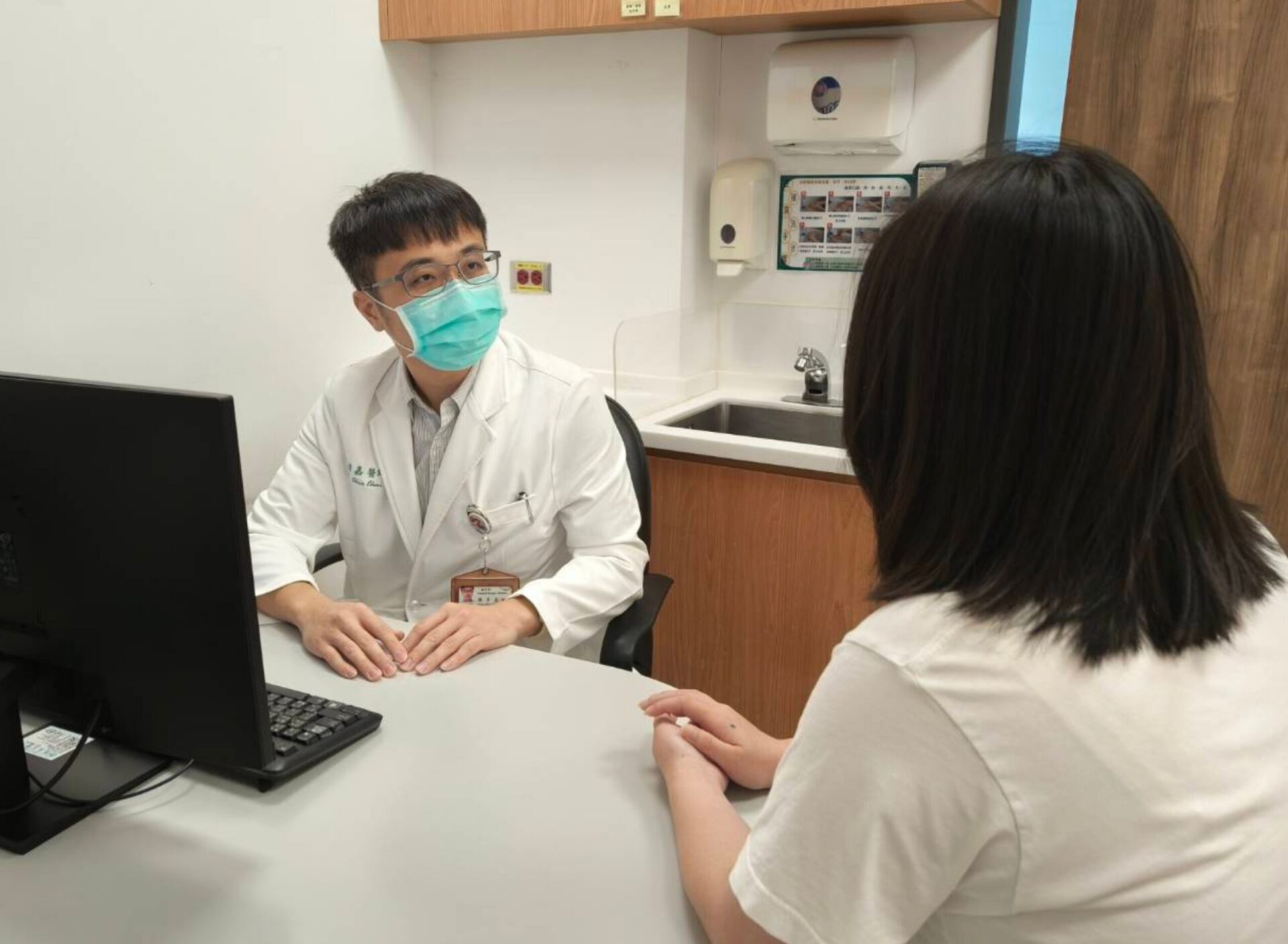 衛福部擴大補助乳房X光攝影篩檢 恩主公醫:勇敢檢查是乳癌治療關鍵 衛福部擴大補助乳房X光攝影篩檢 恩主公醫:勇敢檢查是乳癌治療關鍵