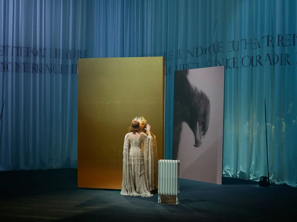 義大利鬼才大導攜手法國全能影后  文學經典改編貝芮妮絲11月登場 義大利鬼才大導攜手法國全能影后  文學經典改編貝芮妮絲11月登場