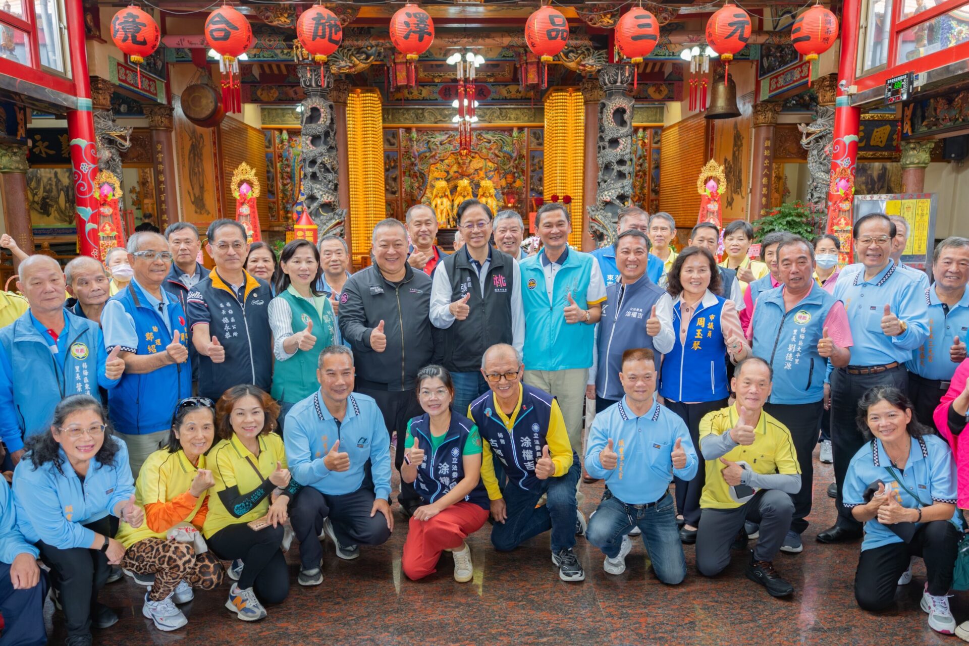 慶祝頭重溪三元宮建廟200周年 信徒捐贈2台市值逾900萬救護車送暖