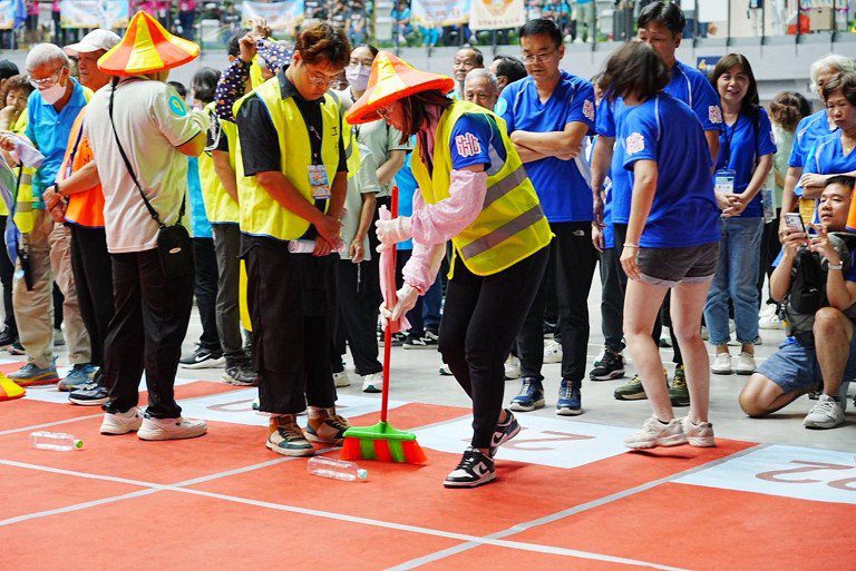 桃園市環保志工勇奪4項特優 全國群英會中表現耀眼 桃園市環保志工勇奪4項特優 全國群英會中表現耀眼