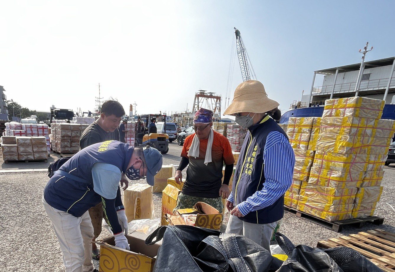 高雄財政局聯手海巡破天價菸品案！市值狂飆8千萬