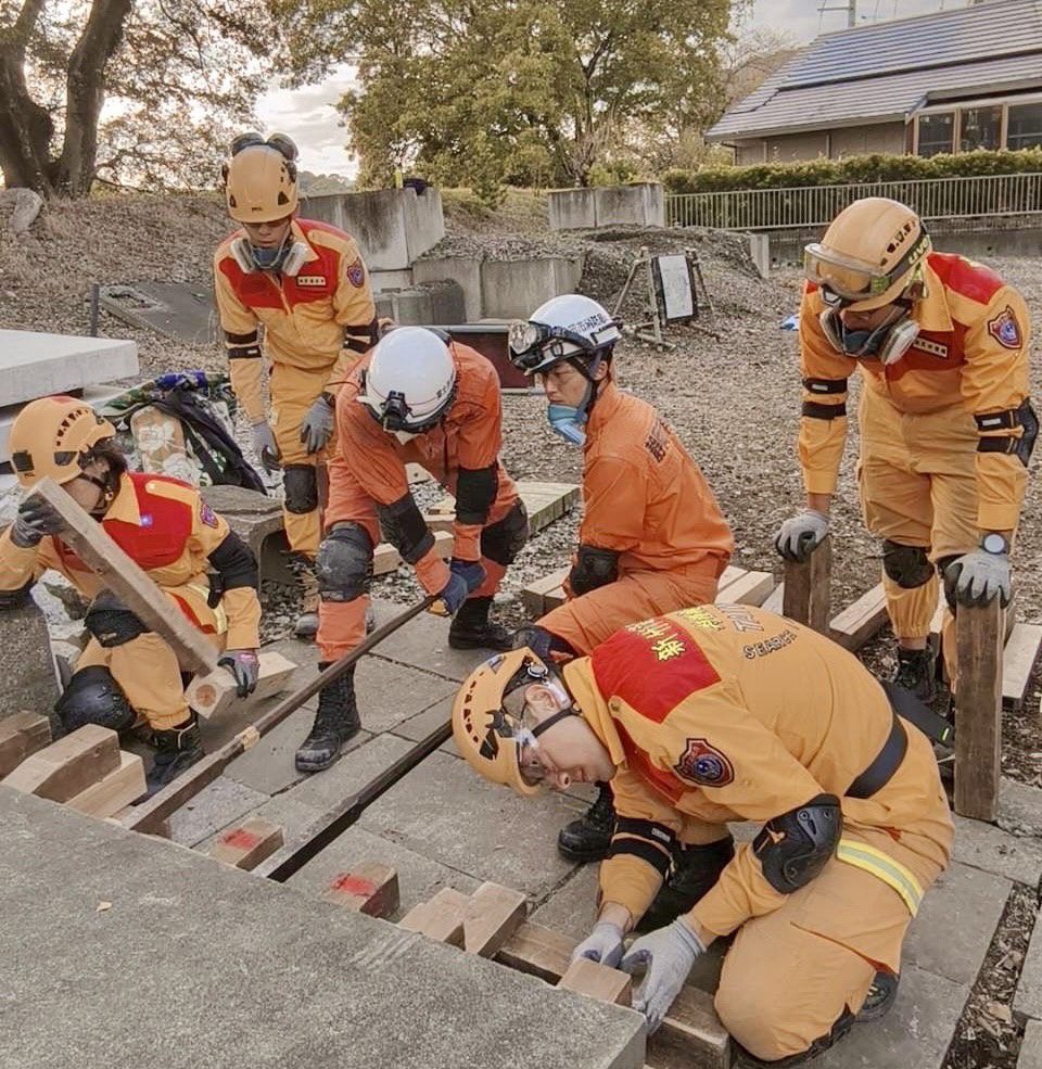 竹市消防局日本靜岡消防學校圓滿結訓 強化消防專業知能 竹市消防局日本靜岡消防學校圓滿結訓 強化消防專業知能