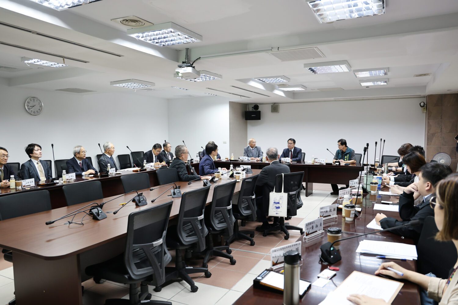 日本蓬萊會訪團拜會台南市府　攜手推動半導體與智慧科技合作新局