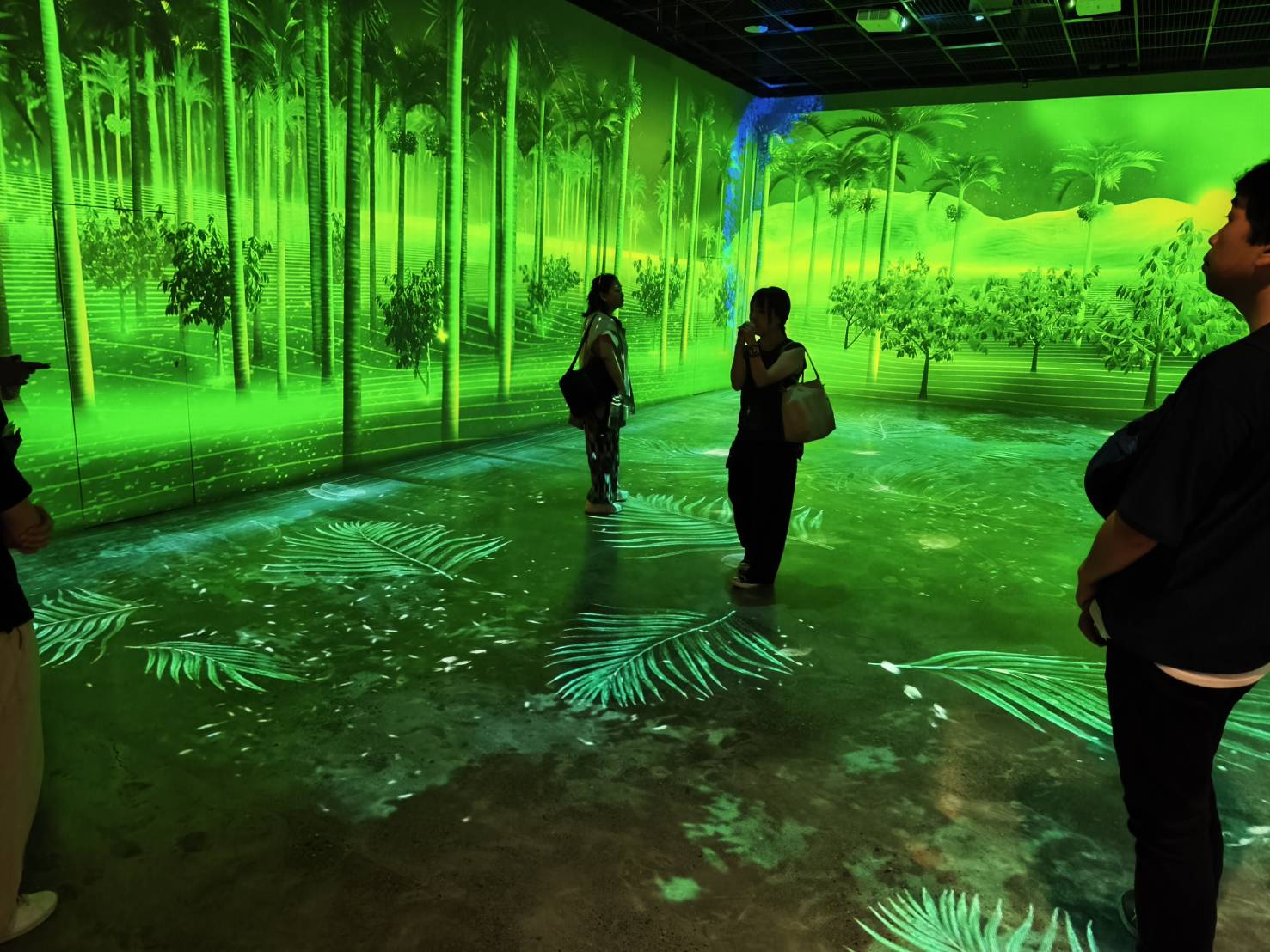 交旅處邀日本業者實地踩線 體驗「南國屏東」全新觀光魅力 交旅處邀日本業者實地踩線 體驗「南國屏東」全新觀光魅力