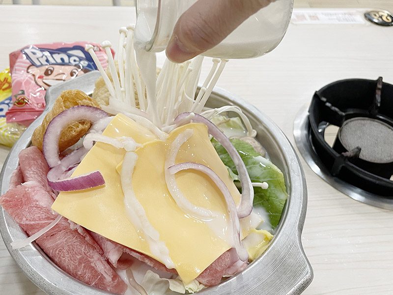 台中逢甲|平價鍋物X多元化自助吧台 收服一家老少的好胃口 台中逢甲|平價鍋物X多元化自助吧台 收服一家老少的好胃口