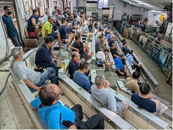 高雄市肉品市場恢復營業，價格穩定、供應充足