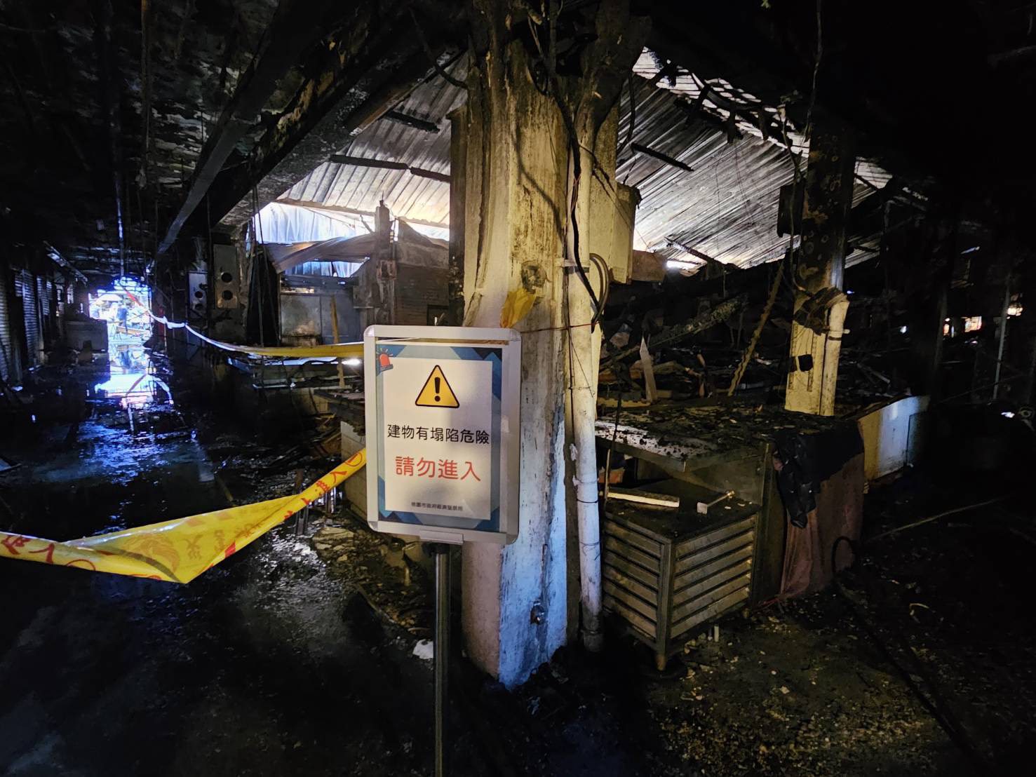 南門市場災後復原 市府研擬補助方案助攤商申請急難救助 南門市場災後復原 市府研擬補助方案助攤商申請急難救助