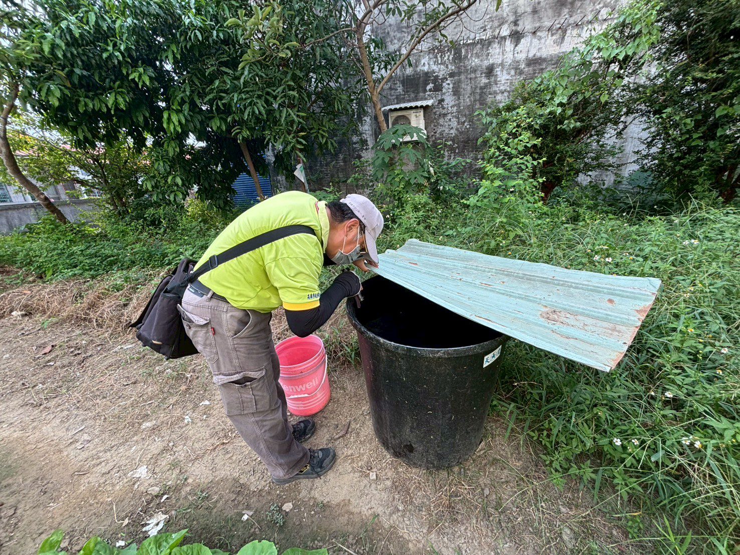 高雄市本土登革熱鳳山區個案確診+1 衛生局已針對其足跡擴大採檢及監測病媒蚊數量 高雄市本土登革熱鳳山區個案確診+1 衛生局已針對其足跡擴大採檢及監測病媒蚊數量